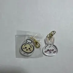 ちいかわレストラン ミニアクリルチャーム うさぎ