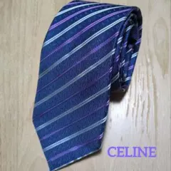 ネクタイピンク