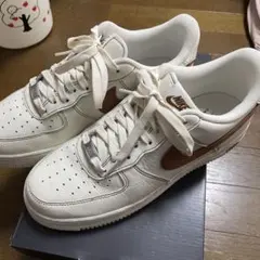 NIKE ナイキ　エアフォース１　ホワイト/ブラウン 美品