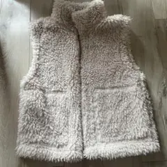 ＧＵ　アイボリー フリース ベスト ジップアップ