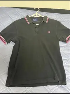 FRED PERRY ポロシャツ ブラック ピンクライン Sのサムネイル