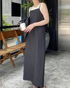 カプリシュレマージュ　バックストラップキャミワンピース