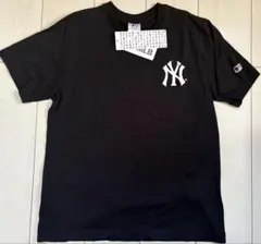 新品　Mサイズ　 MLB ヤンキース　半袖Tシャツ　プリント　ワンポイント　黒のサムネイル