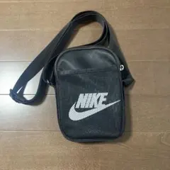 NIKE メッシュショルダーバッグ ブラック