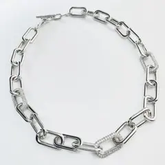 美品♪ STELLAR HOLLYWOOD メタルシャイニーチェーンネックレスのサムネイル