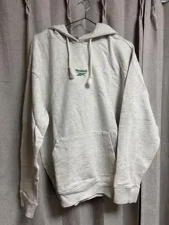 【値下げしました】Reebok パーカー