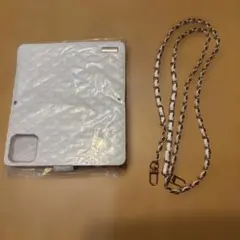 ホワイト キルティング iPhone16プロマックスケース