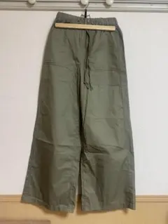 【ジーユー】ワイドカーゴパンツ