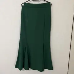 フレア　緑　マーメイドスカート　美品のサムネイル