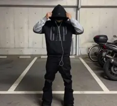 00s GAPパーカー　グレー　ブラック　drip