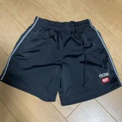VICTAS 黒 ショートパンツ　M