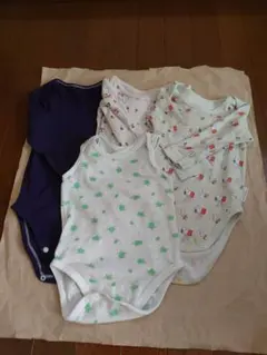 ベビー肌着　80cm 4枚セット(ユニクロ3枚他1枚)