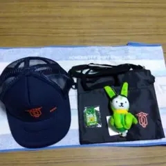 ＢＤＳネイビー メッシュキャップとウサギキーホルダー御守りショルダーポーチ