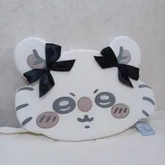 新品タグ付き　ちいかわ　モモンガ　低反発クッション　リボン