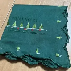 【新品　未使用】　NINA RICCI クリスマスツリー　ハンカチ