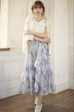 【美品】herlipto Pleated Chiffon Long SkirtＭのサムネイル