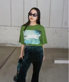Silvia Conde Oliván×Ameri OVERSIZE TEEのサムネイル