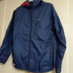 ナイキ ウィンドブレーカー Ｍサイズ