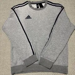 adidas グレー トレーナー ストライプ付き