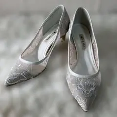 美品 DIANAダイアナ 花柄レースパンプス　ブライダル　ウエディング 完売品