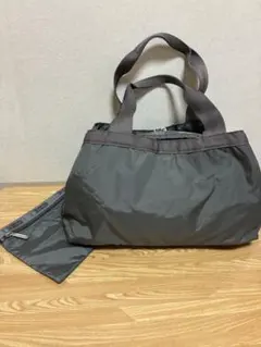 LeSportsac トートバッグ グレーのサムネイル