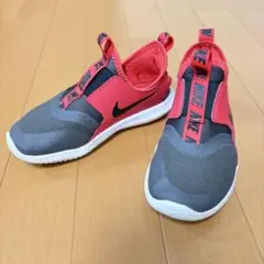 ナイキ フレックスランナー スニーカー スリッポン キッズ 18㎝ 赤 黒