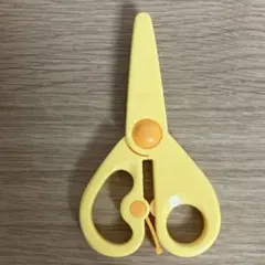 アンパンマン 子供用安全はさみ 黄色 文房具 はじめてのはさみ 右手用 2歳からのサムネイル