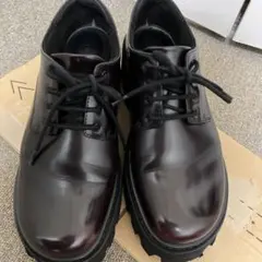 CHARLES & KEITH バーガンディー