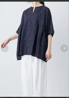 新品タグ付◇ BLACK かぐれ ツバメ刺繍ブラウス アーバンリサーチ