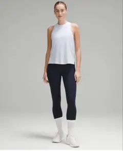 ルルレモン　タンクトップ　ブラック　サイズ4