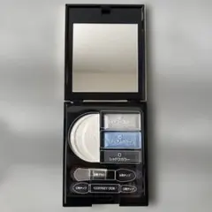COFFRET D'OR アイシャドウパレットのサムネイル