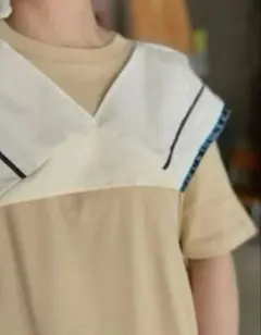 【美品】セーラー襟付きベージュTシャツ