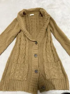 earth ベージュ ケーブル編み カーディガン