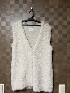 Freeサイズ　Coen クリーム色 フェイクファーベスト