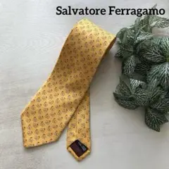 【美品】Salvatore Ferragamo ネクタイ　 イエロー系イタリア製