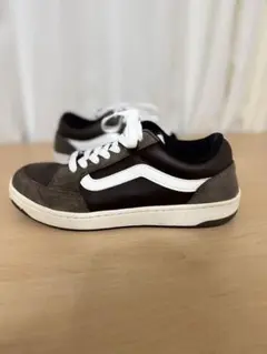 VANS ブラウン×ホワイト スエード＆キャンバス スニーカー(ユニセックス)