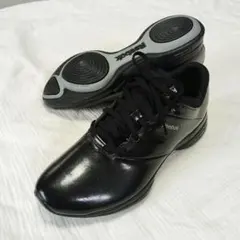 極美品☆リーボック　イージートーン　24.5cm ウォーキングシューズ 黒
