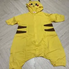 TOMY ピカチュウ フード付きカバーオール 110