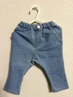 《新品未使用》ライトブルーデニムパンツ 90cm