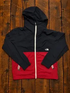 THE NORTH FACE ナイロンジャケット