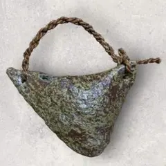 壁掛け一輪挿し陶器刻印あり