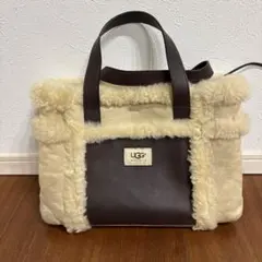 お値下げ！UGG トートバッグのサムネイル