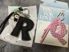 POP MART ポップマート イニシャル　r