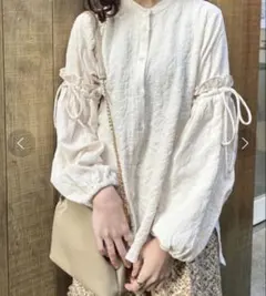 idem ポコポコブラウス