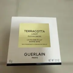 Guerlain Terracotta Light 03のサムネイル