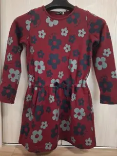 bebe ワンピース140　裏起毛　落ち着いたボルドー系　花柄