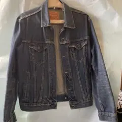 Item thumbnail for item 4a40e938-3b37-42a7-b2e6-9f2f7b382daf