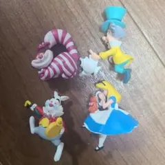 かなり昔の】ディズニーチョコエッグ 不思議の国のアリス9体 - メルカリ