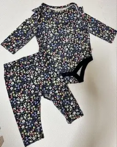 babyGAP 花柄 ボディスーツ パンツ セットアップのサムネイル