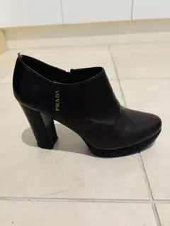 PRADA プラダ レザー ブーティ ショートブーツ ダークブラウンのサムネイル